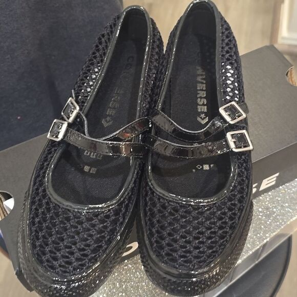 Converse Chuck Taylor Dainty Mary Jane Sneakers - Picture 9 of 11